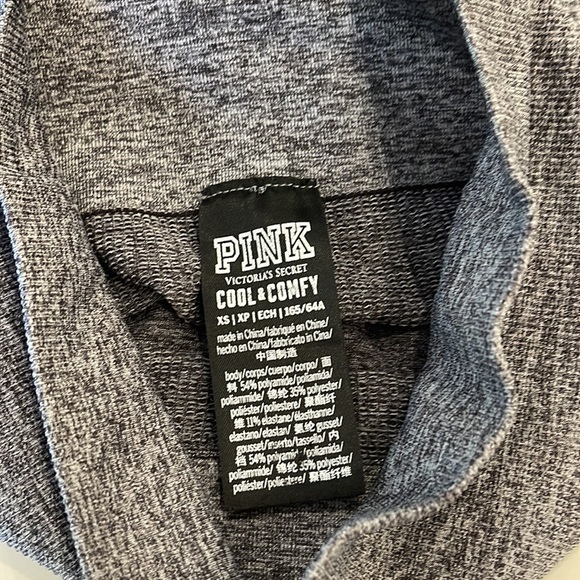 PINK Seamless Cool & Comfy Heather Grey Crop Legging - Picture 4 of 7